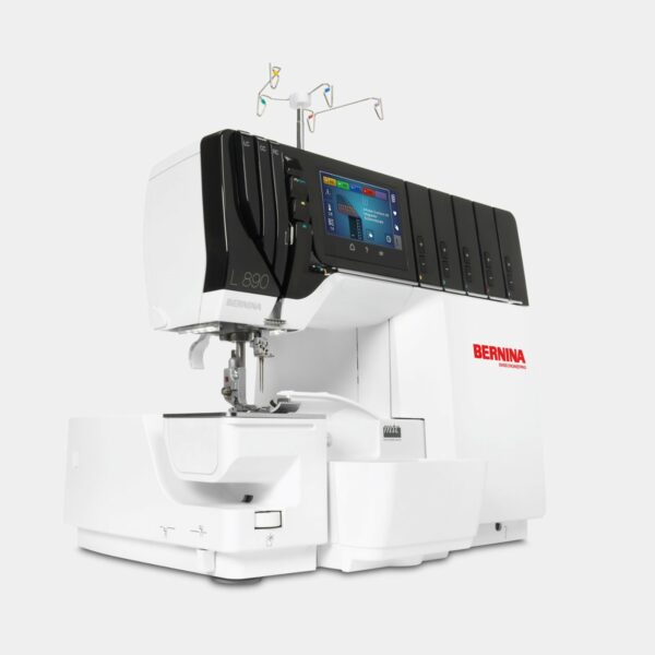 Bernina L 890